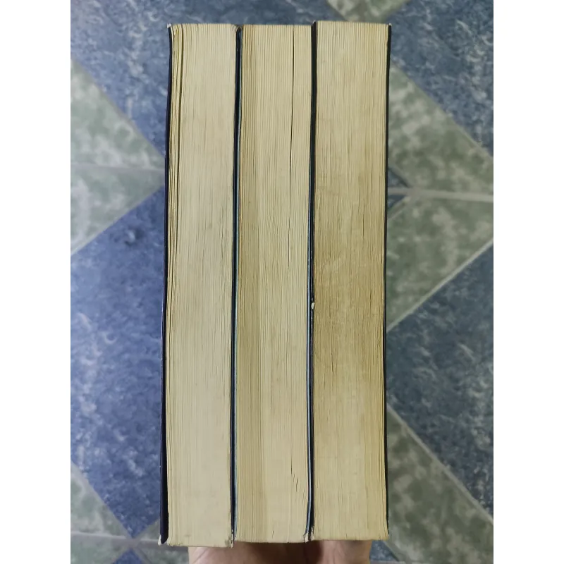 Combo 3 cuốn tiểu thuyết trinh thám của Robert  Dugoni 712505