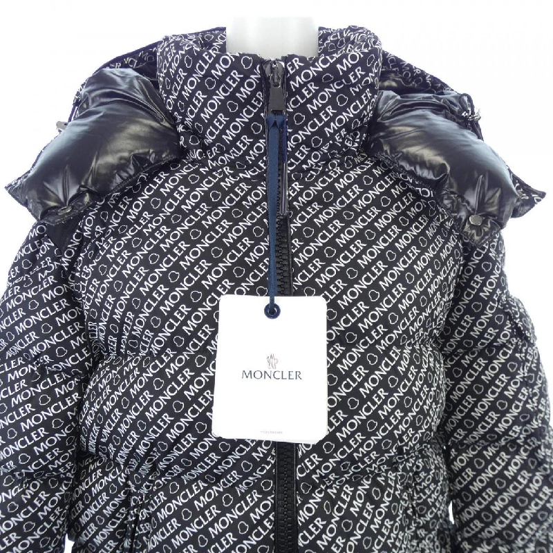 Áo khoác lông vũ MONCLER 639061