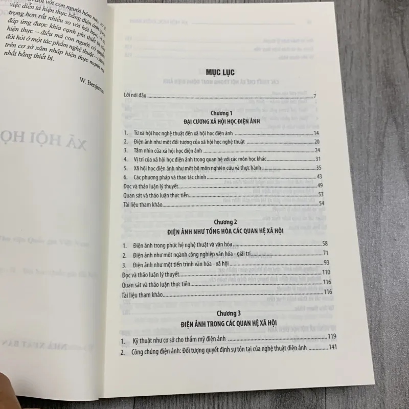 Xã hội học điện ảnh.  747242