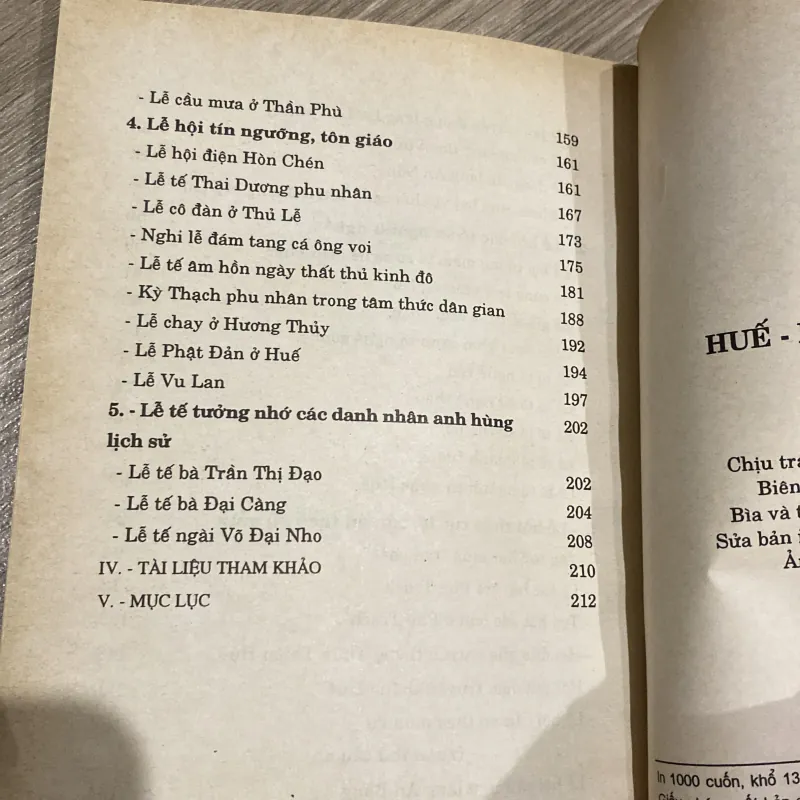 HUẾ - LỄ HỘI DÂN GIAN (XB 1998) 751650