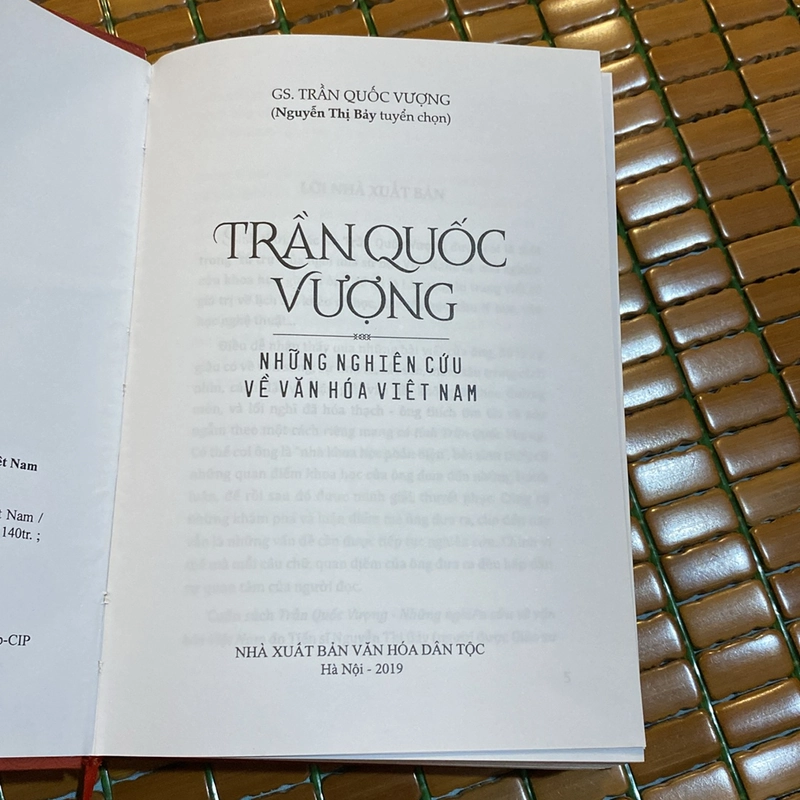 TRẦN QUỐC VƯỢNG - NHỮNG NGHIÊN CỨU VỀ VĂN HÓA VIỆT NAM 505585