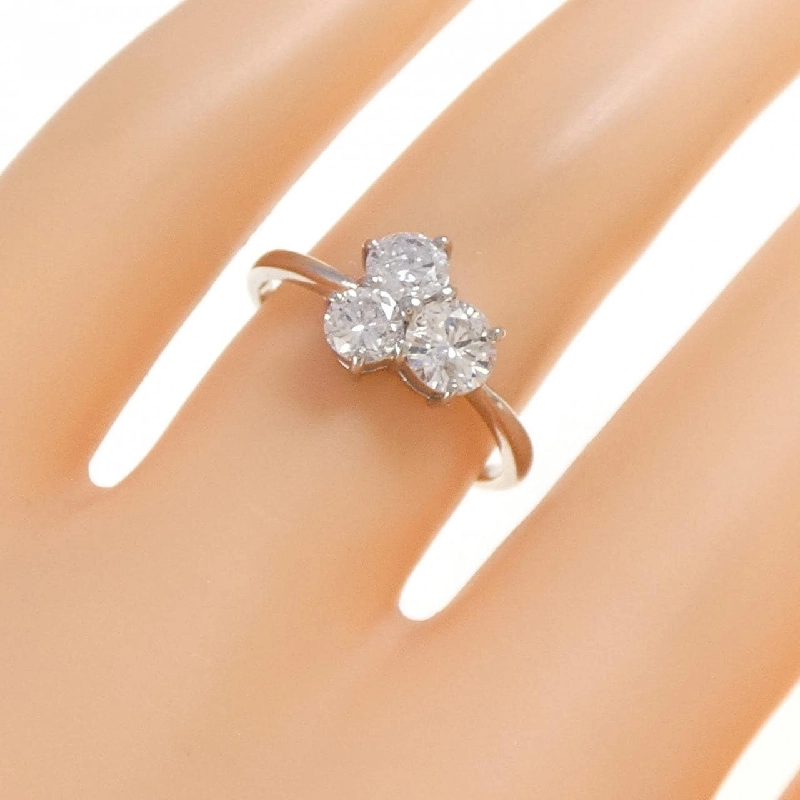 Nhẫn kim cương PT900 1.00CT 667623