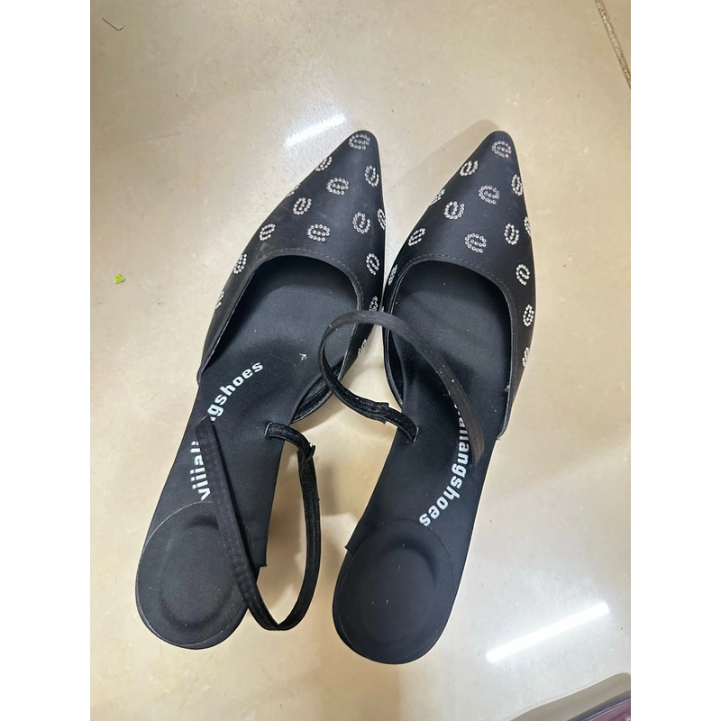 Giày size 36 314263