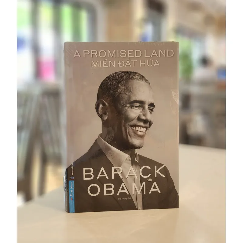 A PROMISED LAND (MIỀN ĐẤT HỨA) - Barack Obama 704327