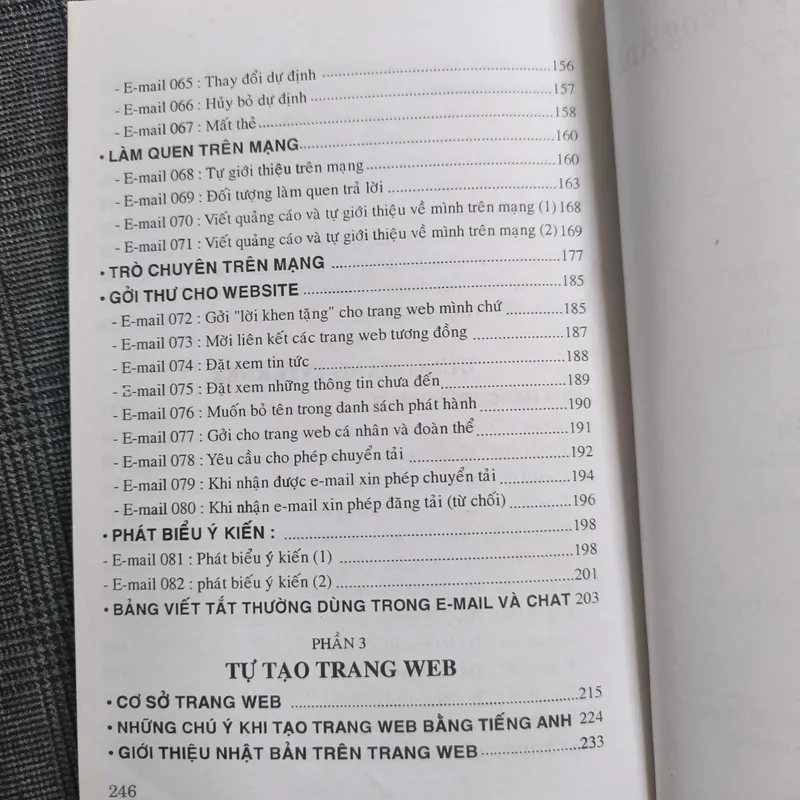 Cách viết Email bằng tiếng Anh - Kiến Hùng 559292