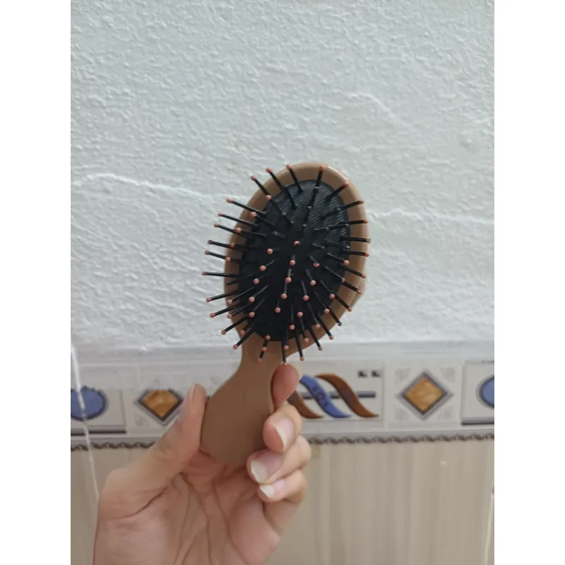 LƯỢC DỄ THƯƠNG 777866