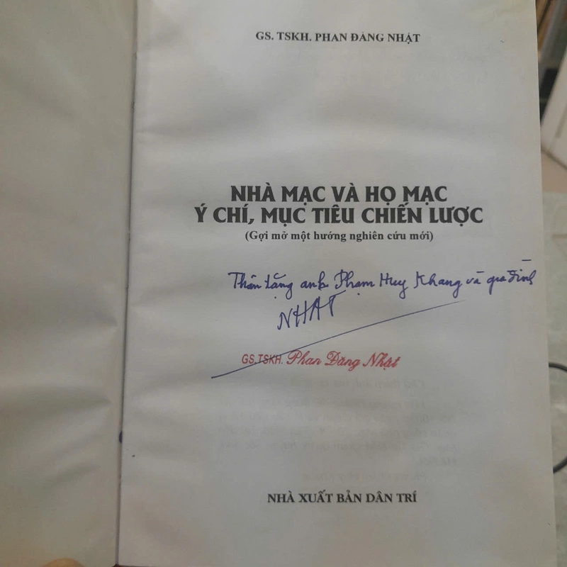 NHÀ MẠC VÀ HỌ MẠC Ý CHÍ VÀ MỤC TIÊU CHIẾN LƯỢC - PHAN ĐĂNG NHẬT 501950