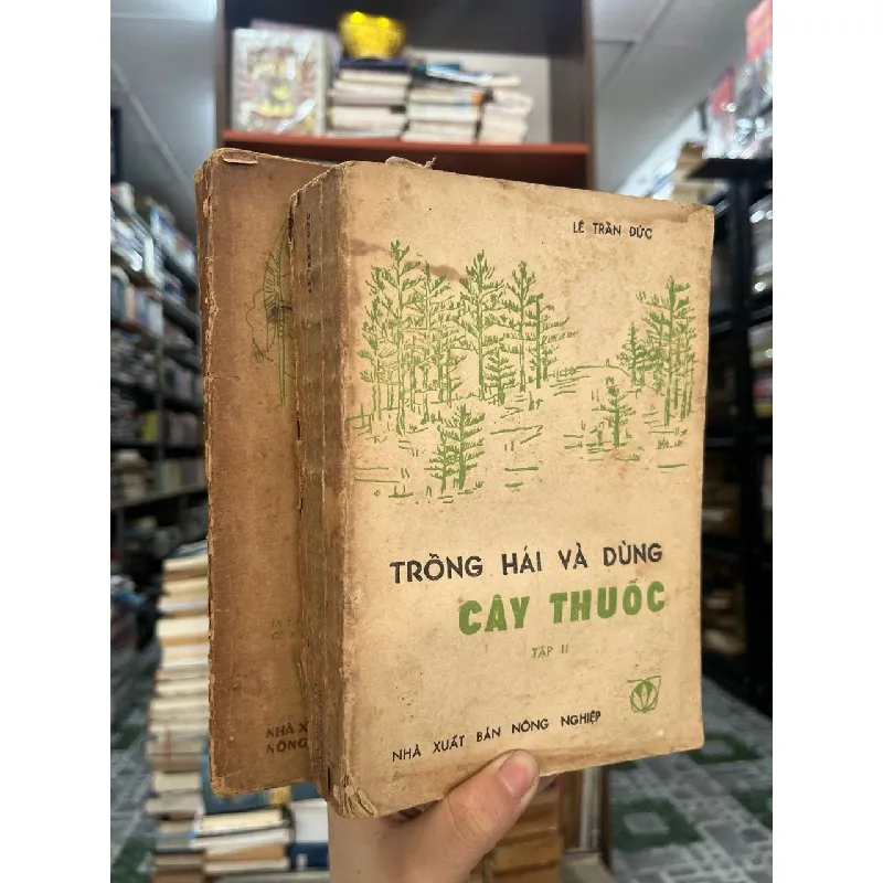 Trồng hái và dùng cây thuốc - Lê Trần Đức 183127