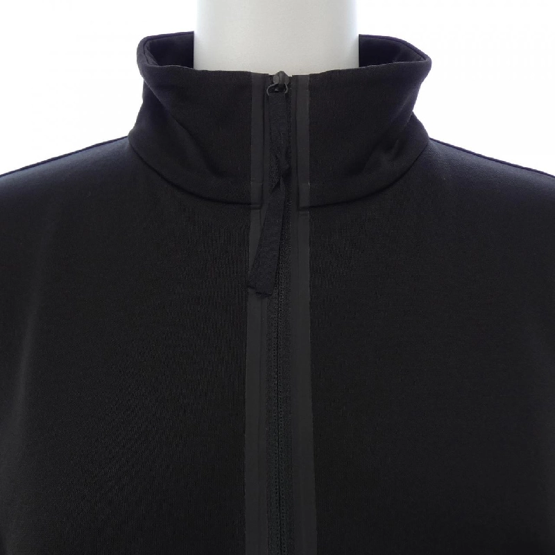 Gucci GUCCI 672399 XJDS6 Áo 631393