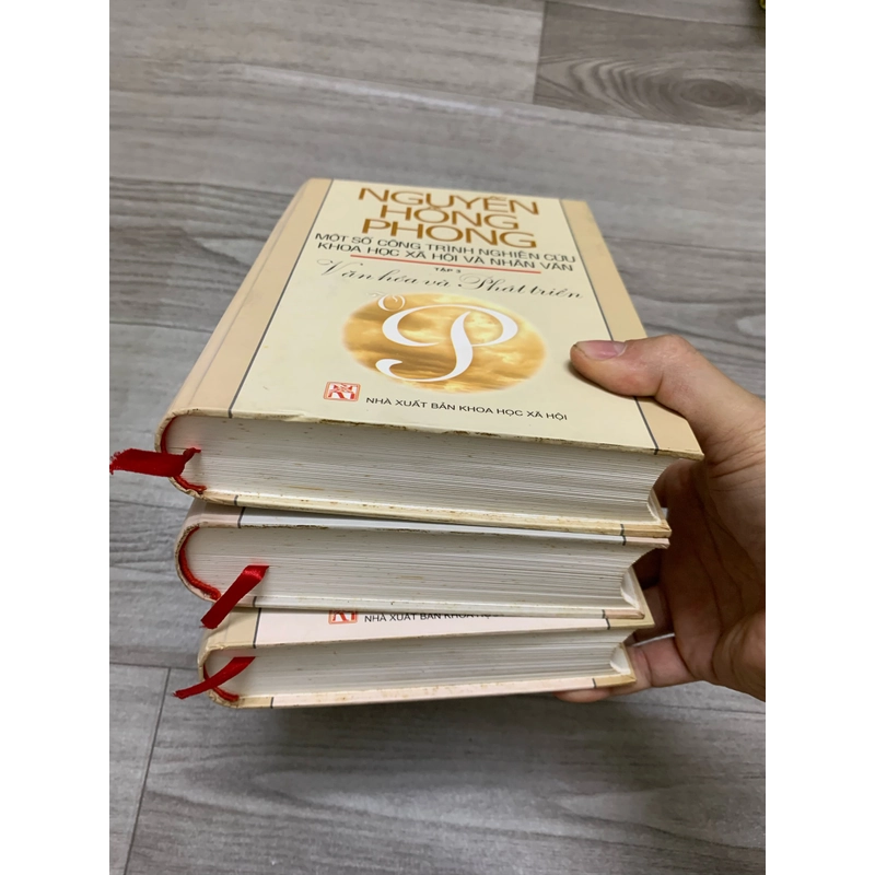 Nguyễn hồng phong - một số công trình nghiên cứu khoa học xã hội và nhân văn. 999 460733