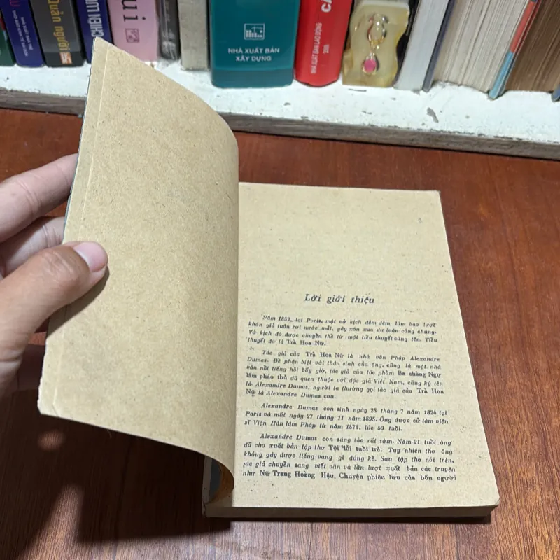 [Gáy Làm Lại] - II Tiểu thuyết: Trà Hoa Nữ - ALEXANDRE DUMAS (Con) - 1987 797164