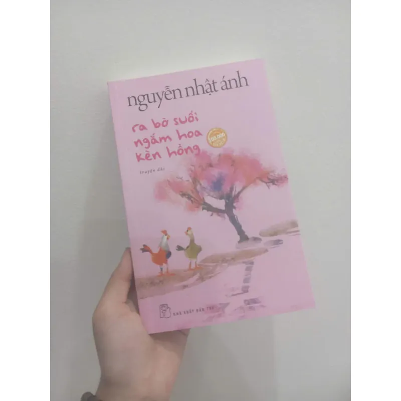 Ra bờ suối ngắm hoa kèn hồng 975355