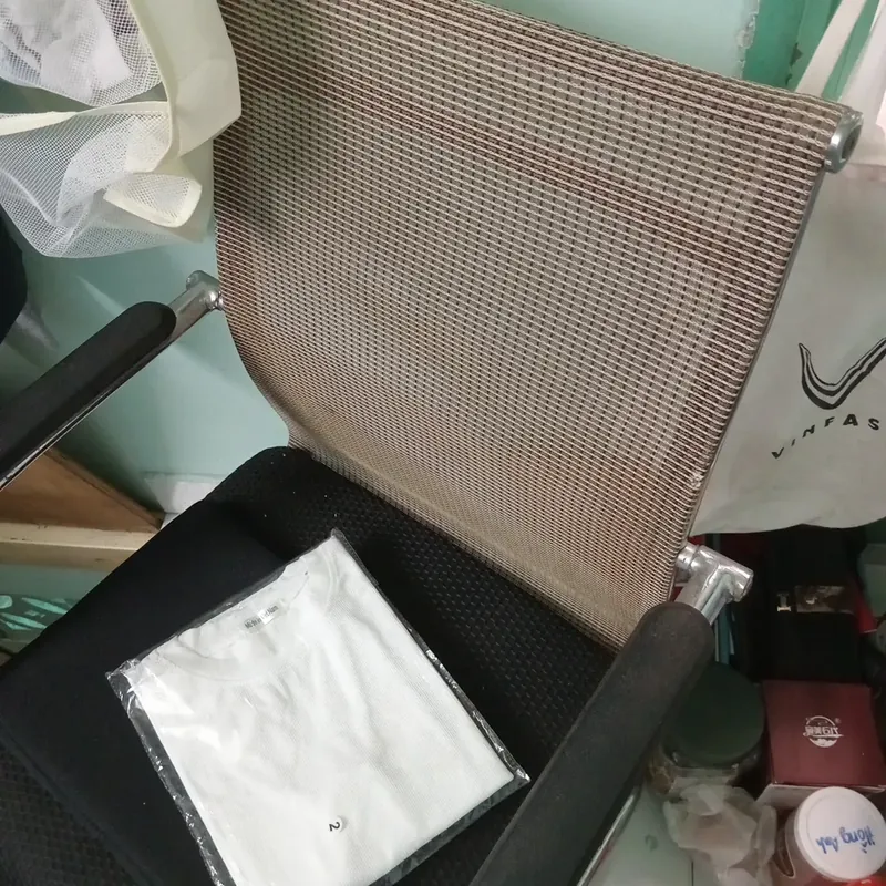 Ghế văn phòng ( chân vuông inox) 596609