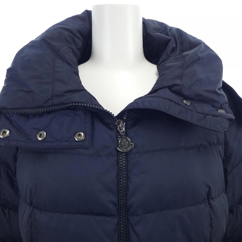 Áo khoác lông vũ MONCLER 640304