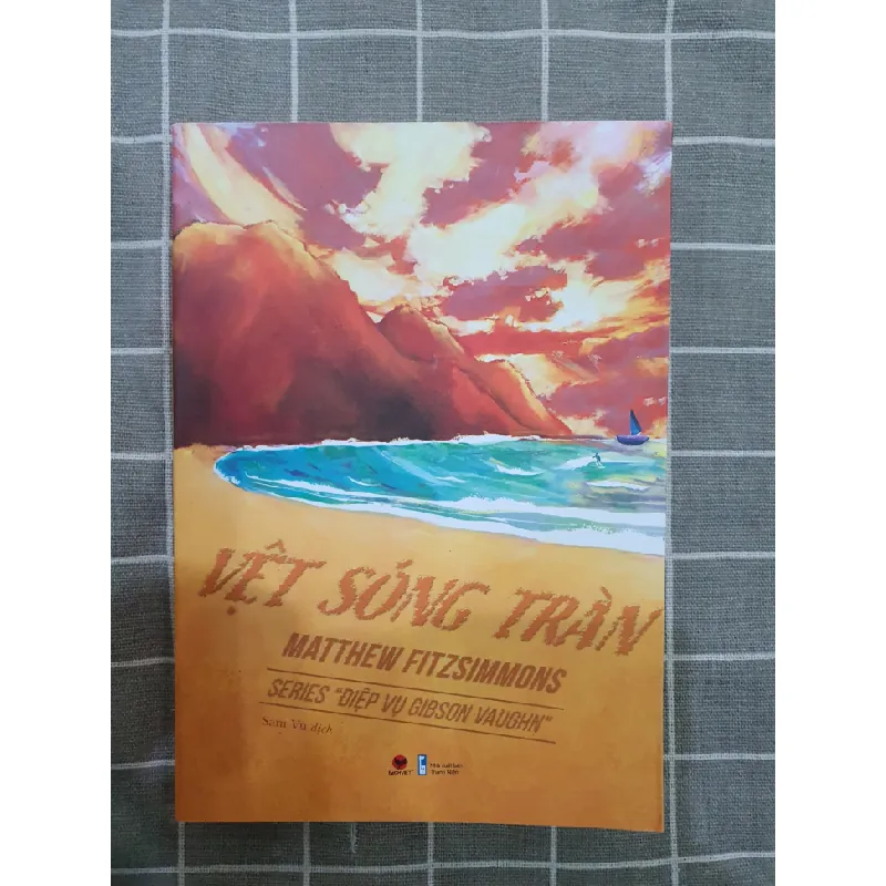 Vệt sóng tràn Fitzsimmons TSTK0607 mới 90% SÁCH VĂN HỌC 351751