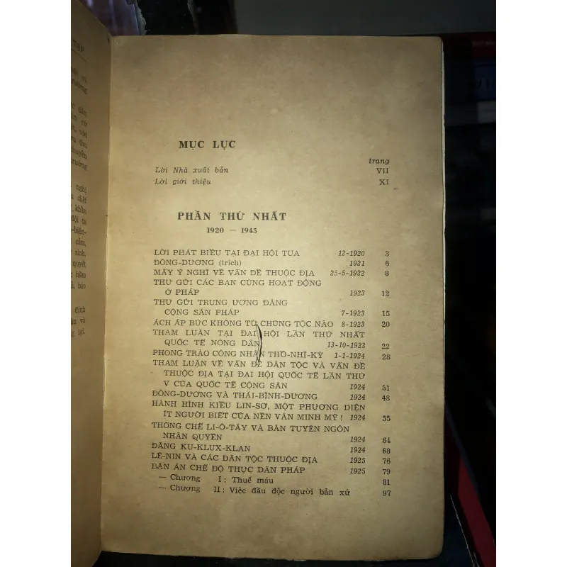 Hồ Chí Minh tuyển tập  796832