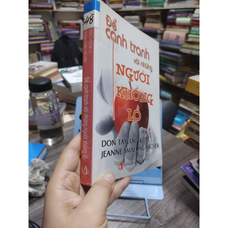 Sách: Để cạnh tranh với những người khổng lồ 607320