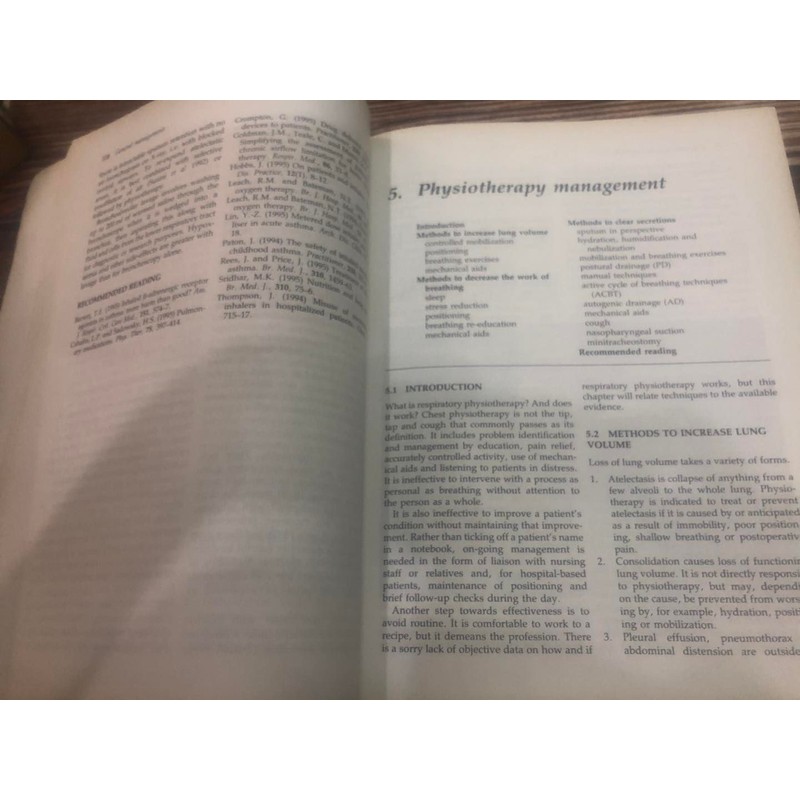 Sách ngoại văn tiếng Anh - Physiotherapy in respiratory care 194694