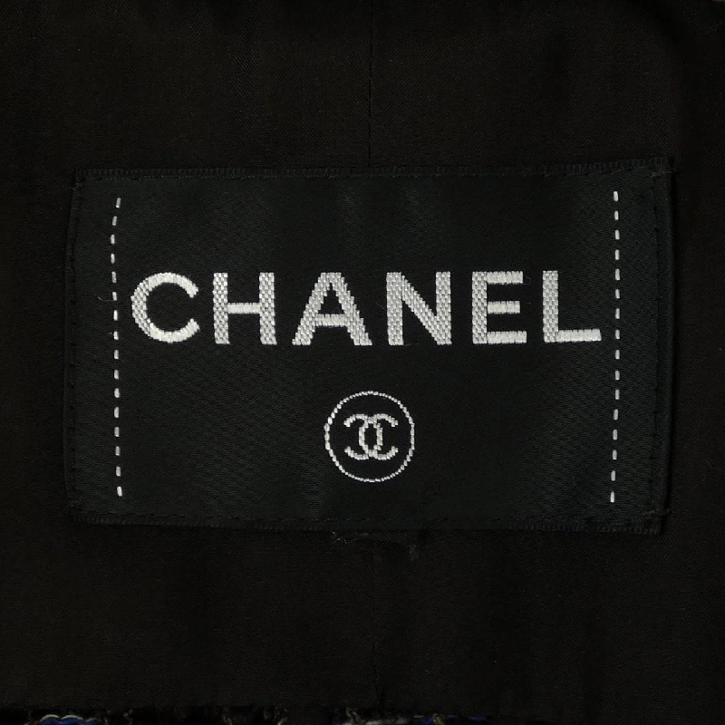 CHANEL P62389V47837 19K Áo khoác - Hàng hiệu Authentic 820351