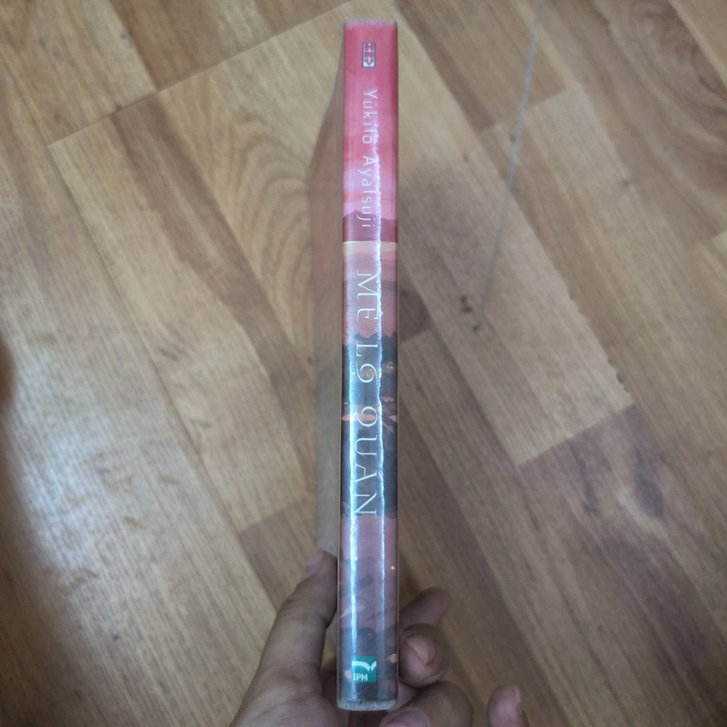 Mê lộ quán - Yukito Ayatsuji 531044
