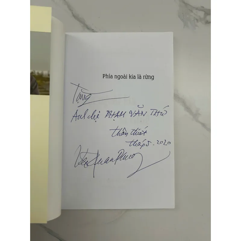 Phía ngoài kia là rừng - Vũ Quần Phương - Thơ 1025049