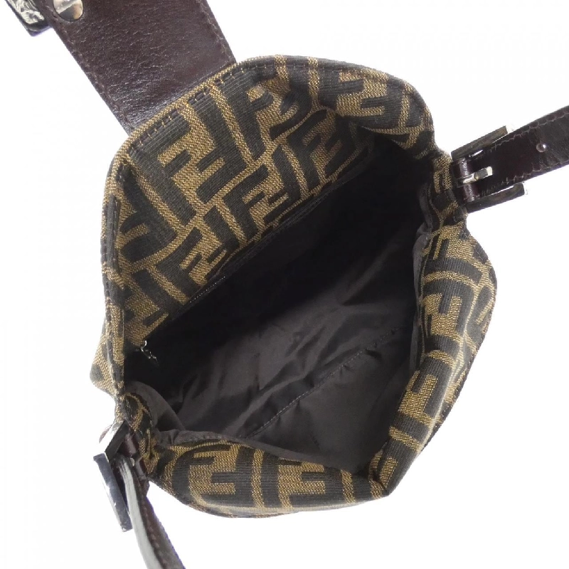 【Cổ điển】Túi xách vai Fendi 26426 612598