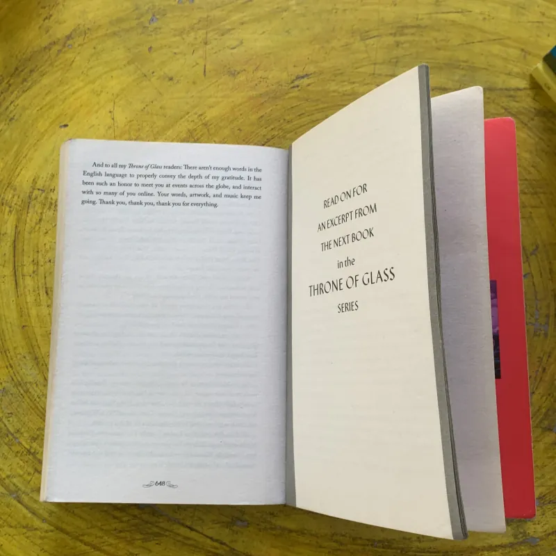 QUEEN OF SHADOWS- SARAH J. MAAS 937376