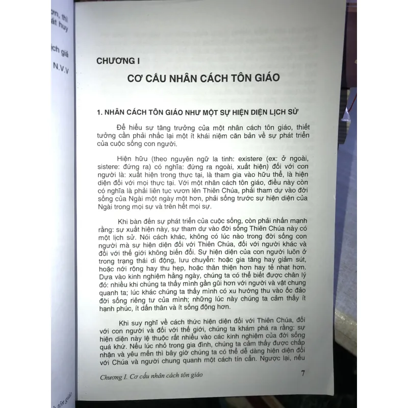 Nhân cách Tôn giáo 700674