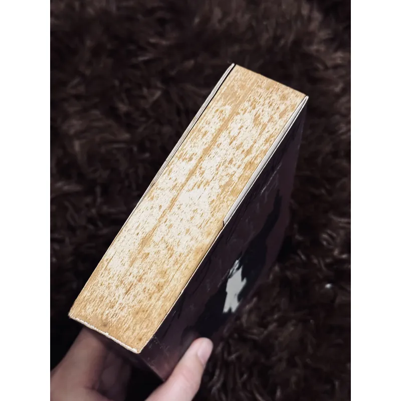 Thành trì - A.J. Corin 718364