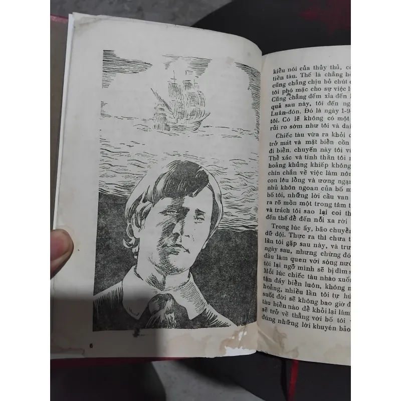 Robinson Crusoe của Daniel Defoe 974356