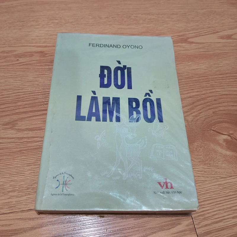 Đời Làm Bồi – Ferdinand Oyono 477488