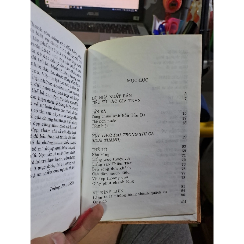 Thi nhân Việt Nam bìa cứng mới 80% ố 2006 Văn học Việt Nam HCM1709 923249
