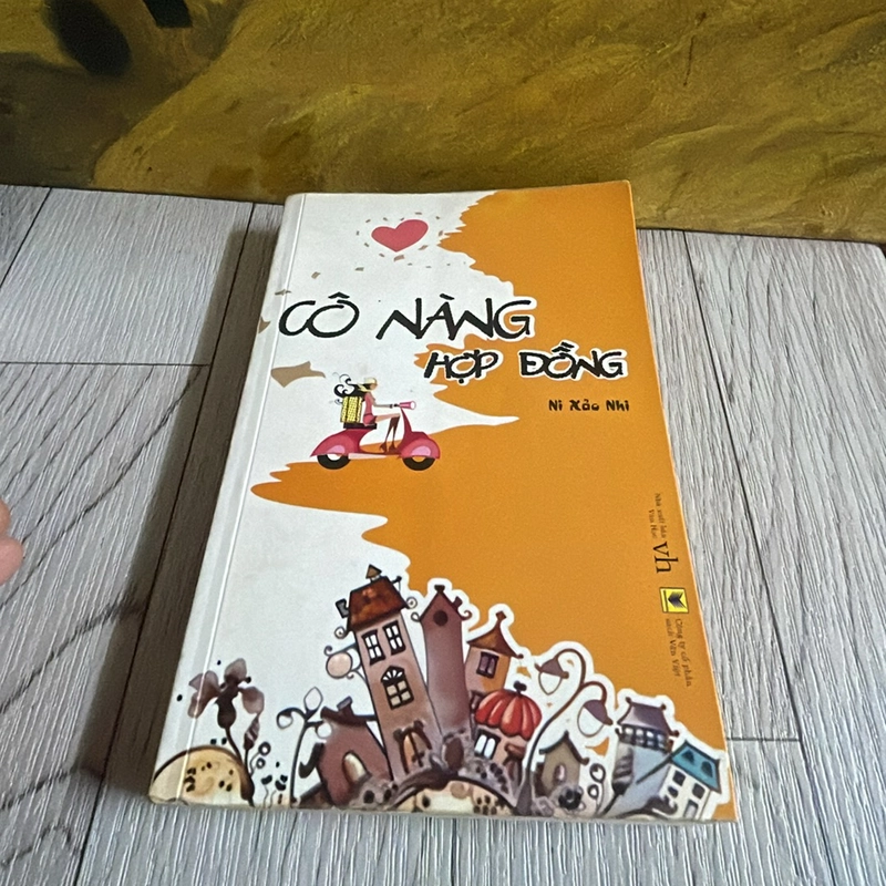 Cô nàng hợp đồng  327924
