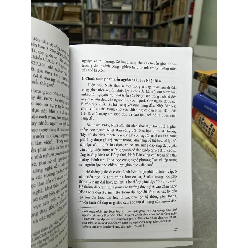 ĐÔNG Á VÀ VIỆT NAM TRONG THẾ KỶ XXI 727509