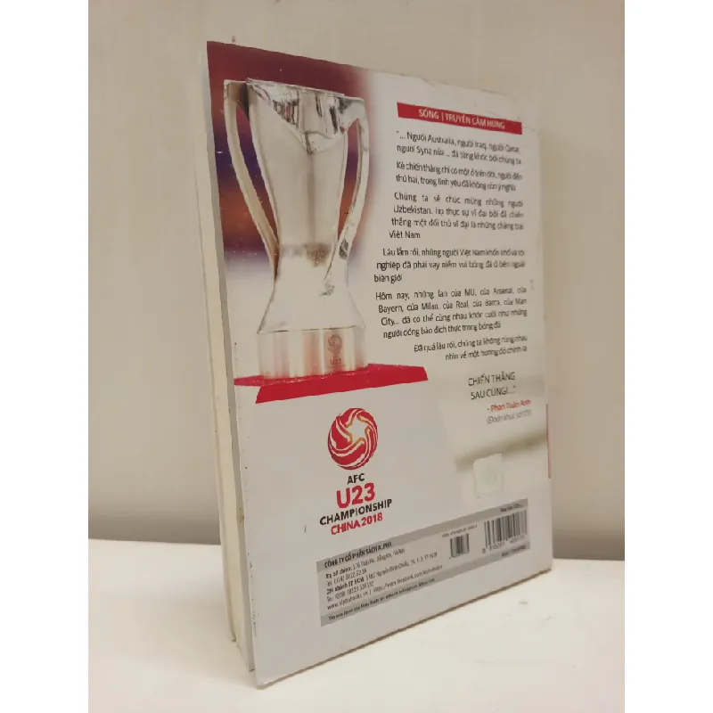 [Phiên Chợ Sách Cũ] Bão Lửa U23 - Thường Châu Tuyết Trắng (2018) - Nhiều Tác Giả S2610 697087