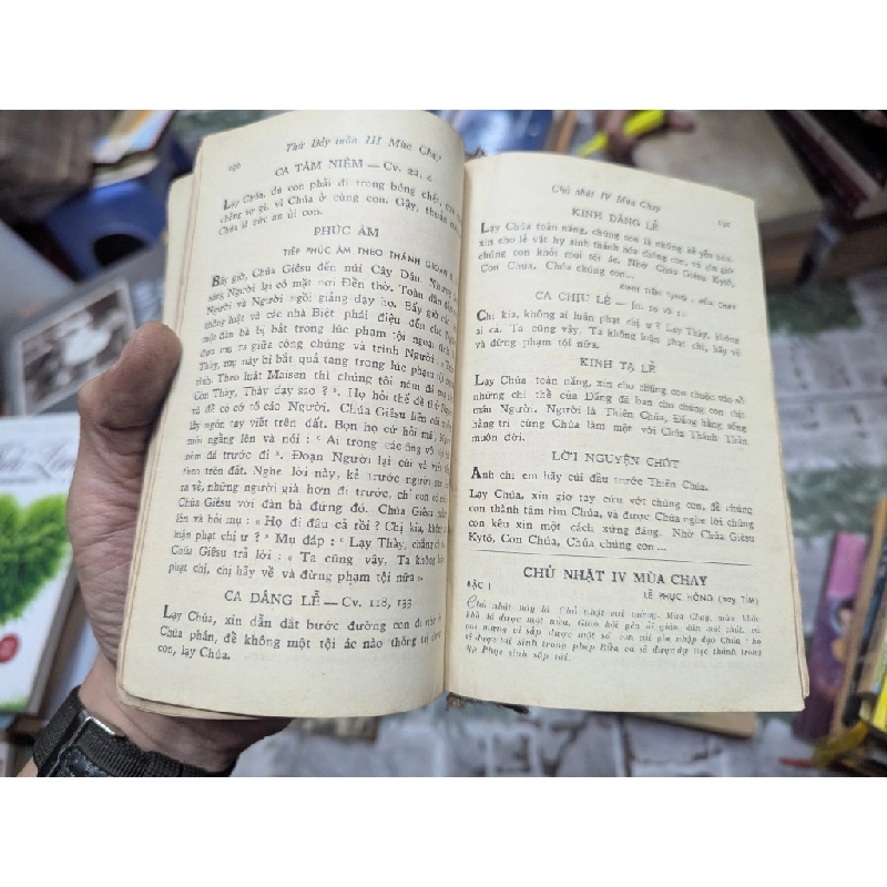 SÁCH LỄ - HIỆN TẠI 191979