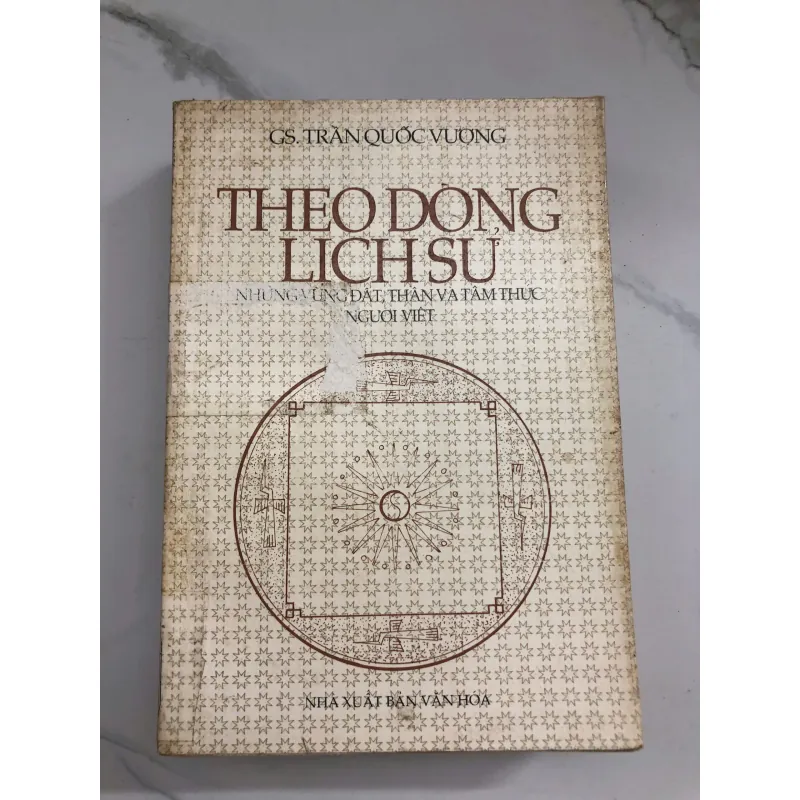 Theo Dòng Lịch Sử: Những Vùng Đất, Thân Phận Và Tâm Thức Người Việt 733238