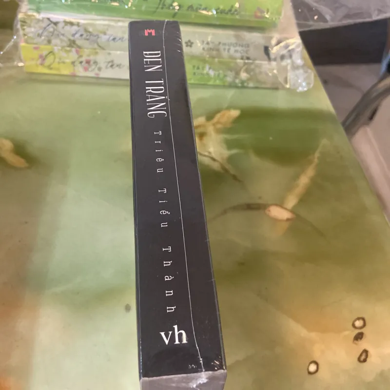 Đen trắng hắc bang.Reseal 1004771