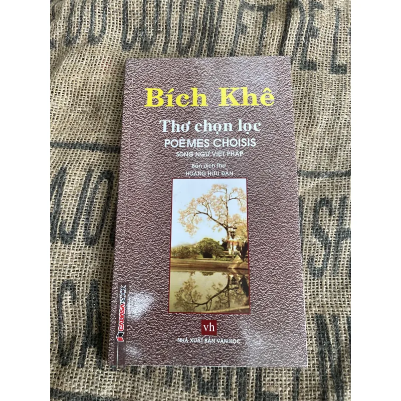 Thơ Bích Khê- Hoàng Hữu Đản dịch tiếng Pháp  1017679