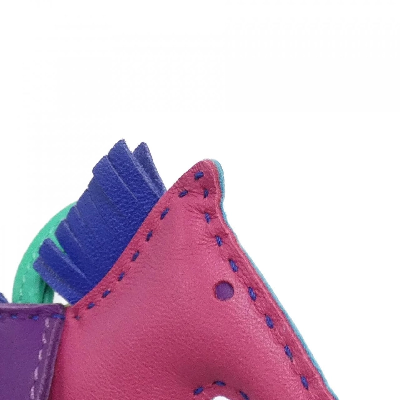 Charm túi Rodeo PM 071990CA - Hàng hiệu Authentic 773590