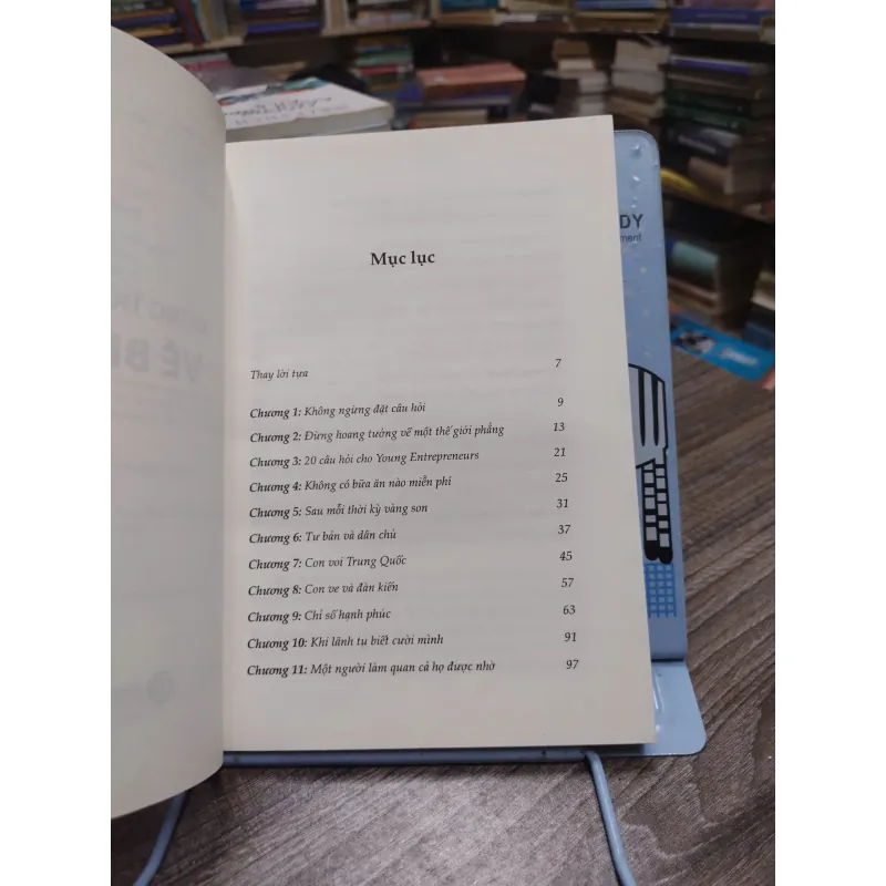 Sách: Đừng hoang tưởng về Biển lớn Tác giả: Alan Phan 606032