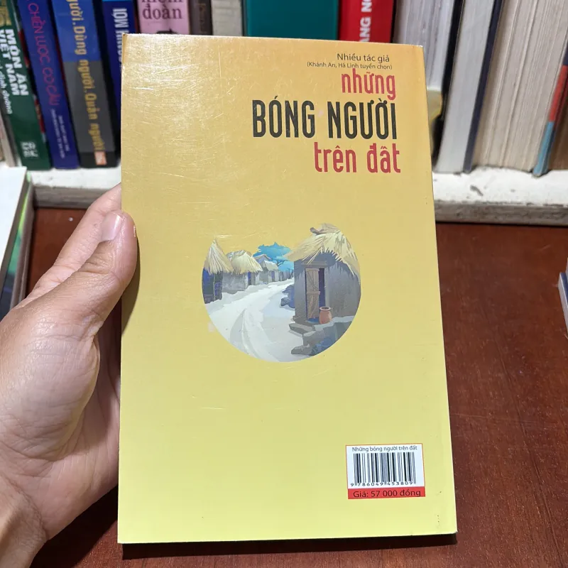 II Văn Học: Những Bóng Người Trên Đất - Nhiều Tác Giả - 2009 785605
