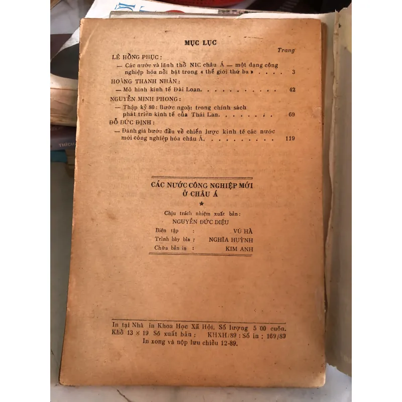 Các nước công nghiệp mới - Viện kinh tế thế giới  991314