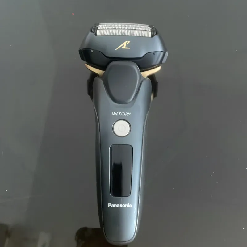 Panasonic Shaver  Multi Flex 5 Blade Rechargeable ES-LV97 Wet & Dry 713334