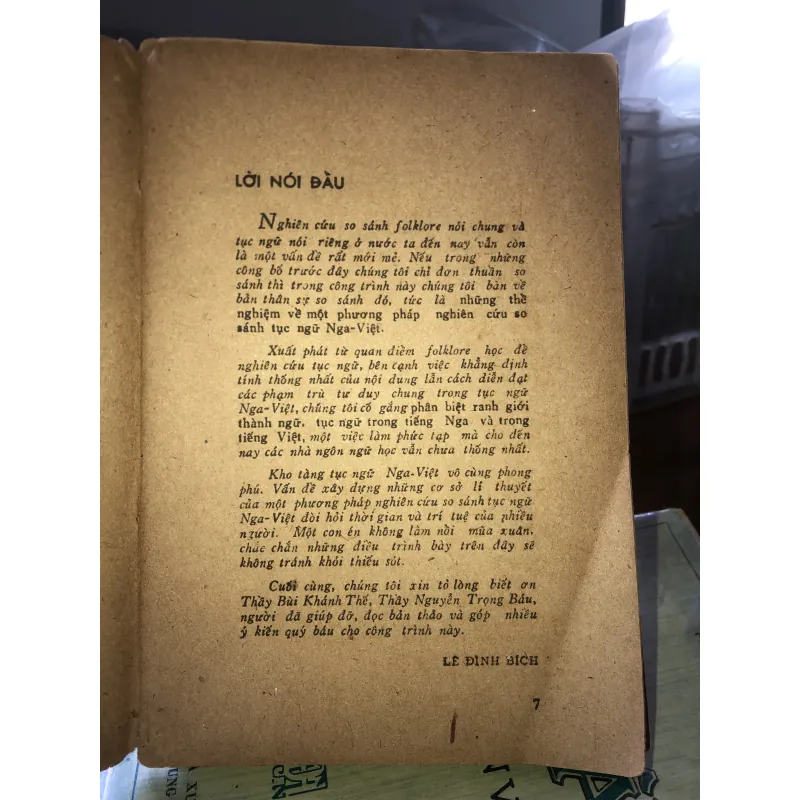 Tục ngữ Nga Việt - Lê Đình Bích 1017688