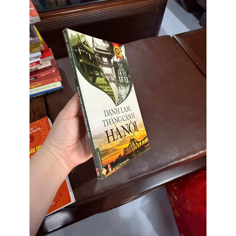 Danh Lam Thắng Cảnh Hà Nội – Sách ảnh du lịch Hà Nội | NXB Thanh Niên- K4 1026915