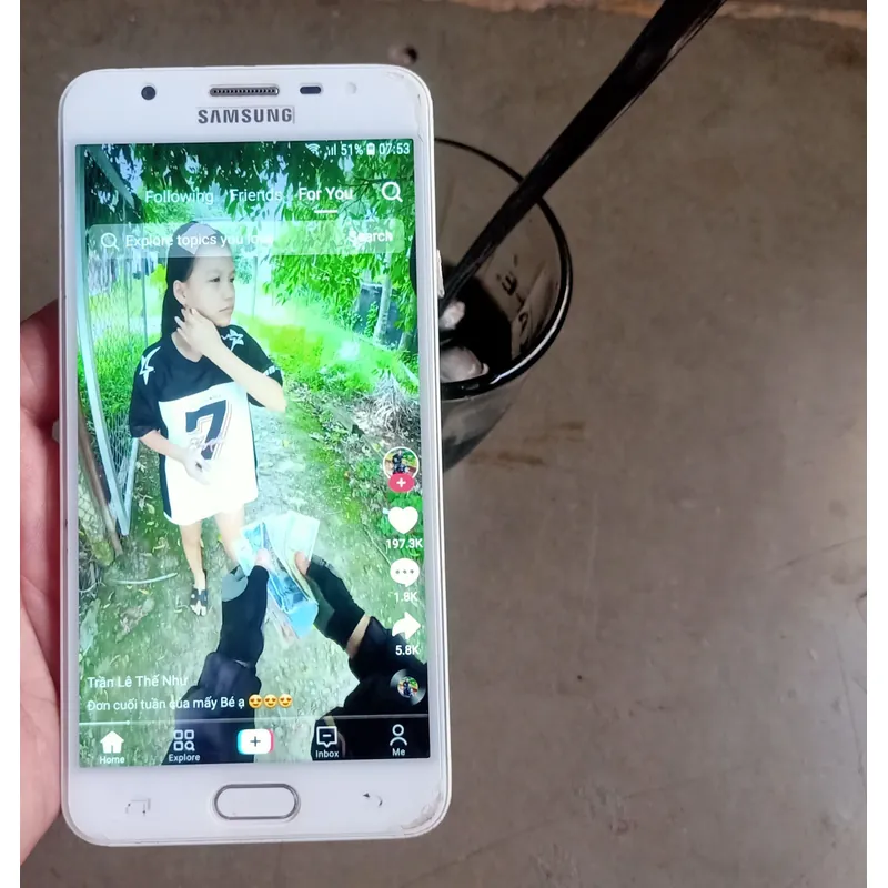 Samsung j7prime,máy zin,dùng đầy đủ chức năng. 602917