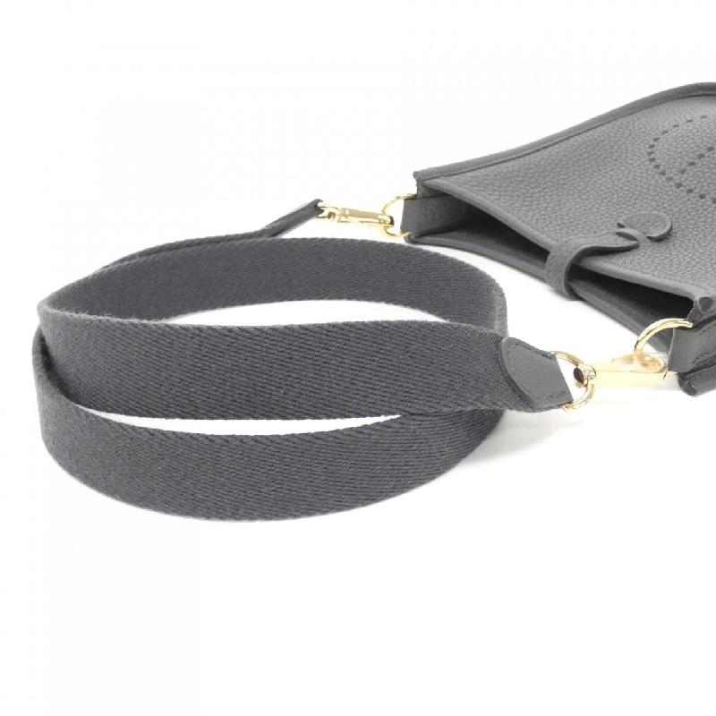 Túi xách vai Hermès Evelyne Amazon dây ngắn 16cm 085945CP 613212