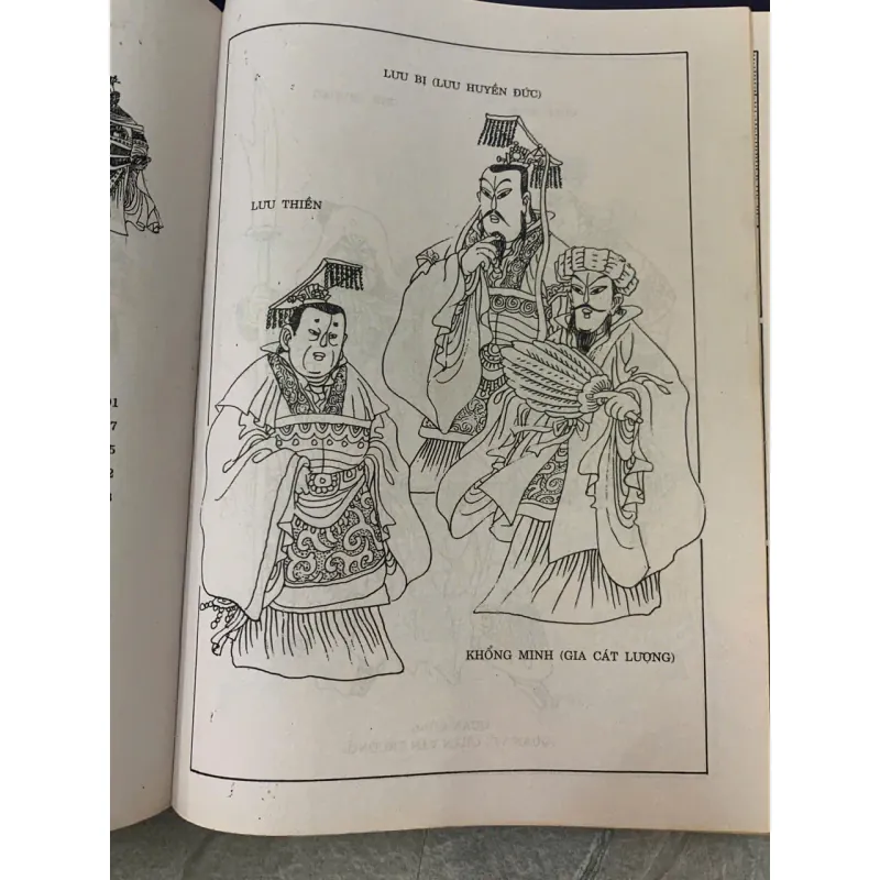 TAM QUỐC DIỄN NGHĨA - NGUYÊN TÁC LA QUÁN TRUNG 737137