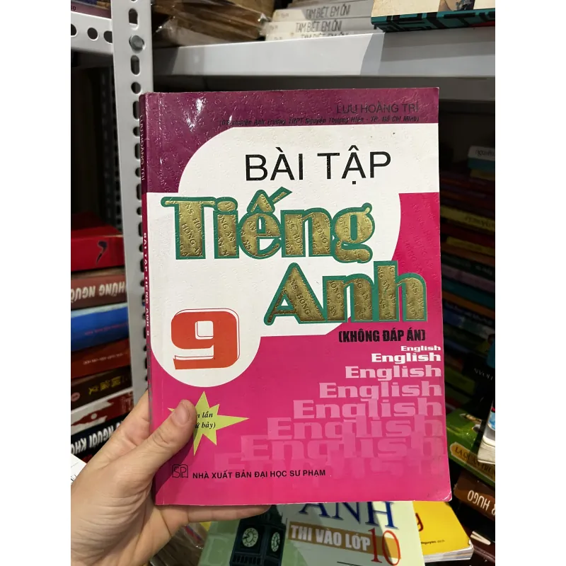 8 cuốn học ôn luyện cấp 2, văn và anh 751132